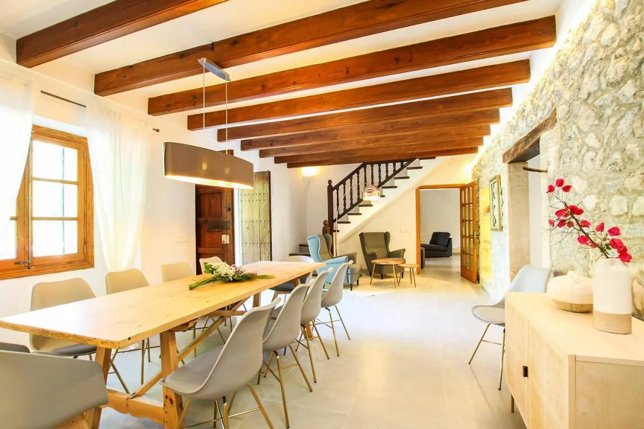 פוינסה Villa Ramona